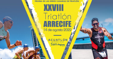 Los deportistas canarios Willy García y Melina Alonso se impusieron en sus respectivas categorías en el Triatlón Arrecife 2022.