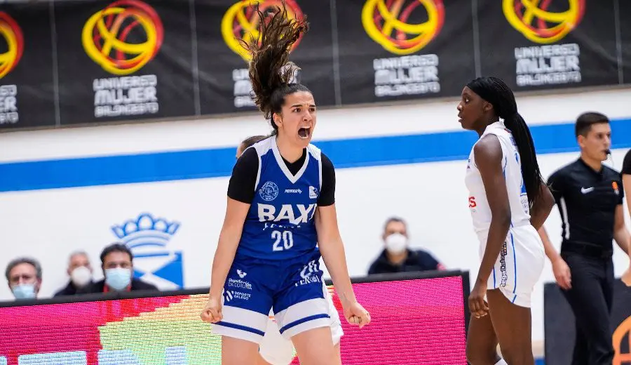 Natalia Rodríguez es una jugadora de baloncesto canaria que con tan solo 24 años ya destaca en el panorama nacional.