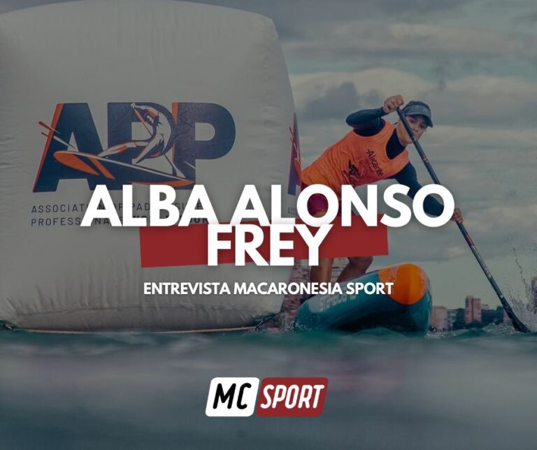 Alba Alonso Frey, deportista majorera que ha convertido su vínculo con el mar en una carrera profesional de éxito en el paddle surf.