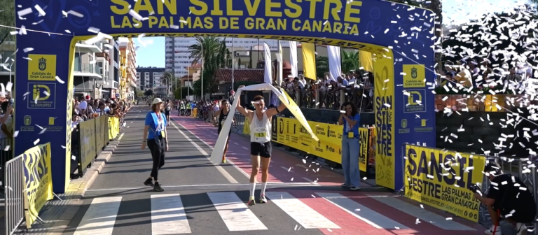 Este 31 de diciembre, más de 10.000 personas llenaron las calles de la capital grancanaria para celebrar la San Silvestre Gran Canaria 2025
